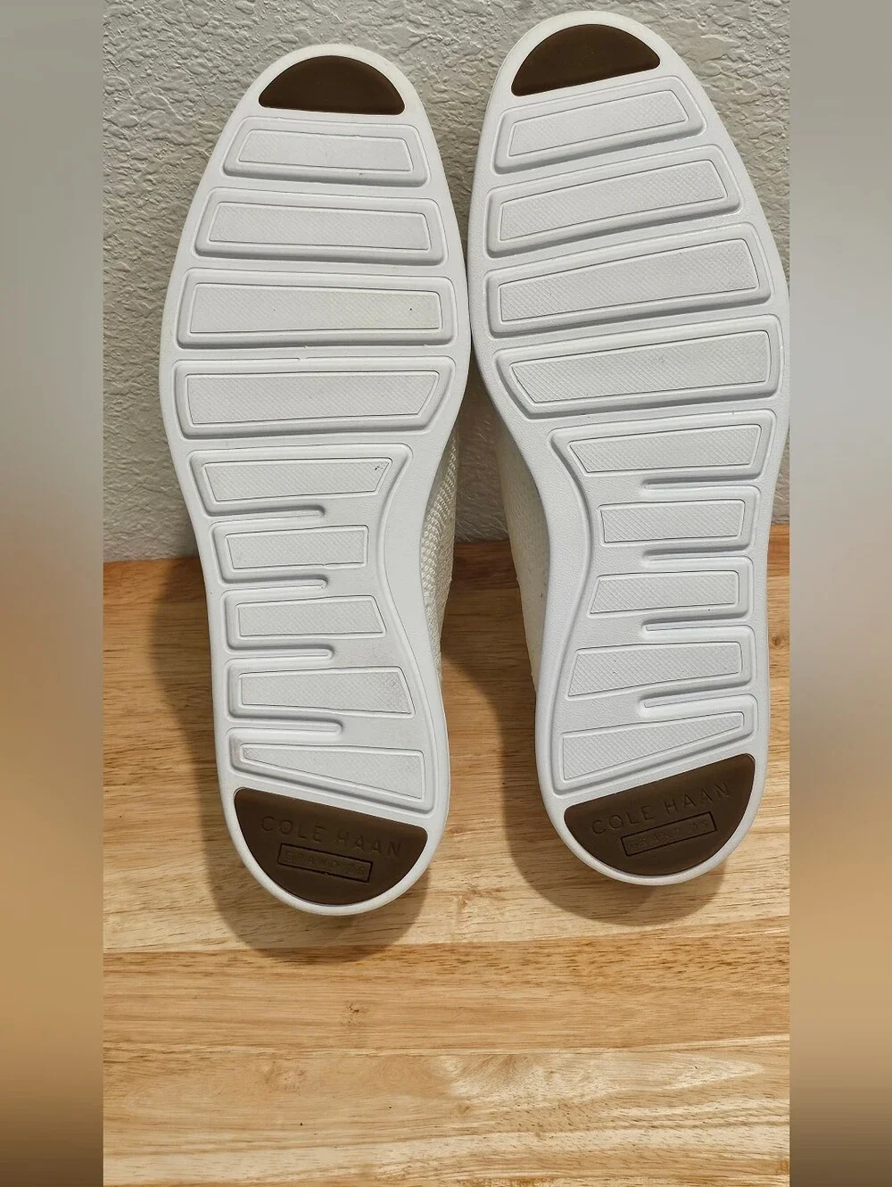 Cole Haan ØriginalGrand Stitchlite Wingtip Oxfords White Size 12M